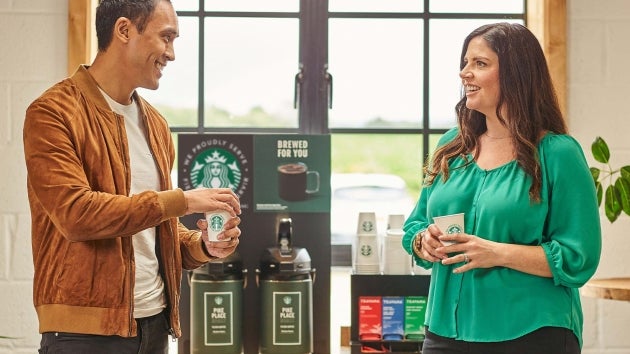 Commercial coffee brewer machine